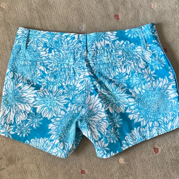 Lilly Pulitzer Callahan Shorts SZ6 - Picture 2 of 8